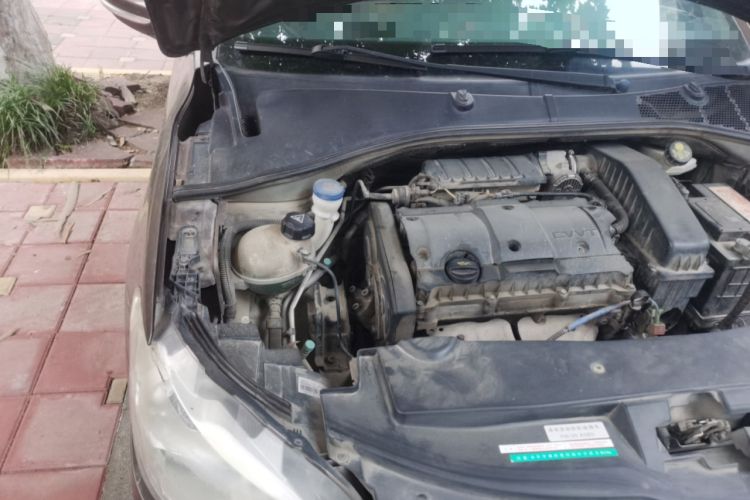 Used Peugeot 301 2014 1.6L Manual Luxury Edition Engine Bay Right