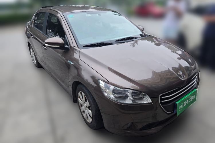 Used Peugeot 301 2014 1.6L Manual Comfort Edition Front Right 45 Deg