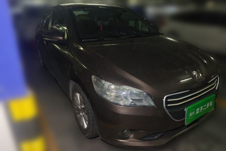Used Peugeot 301 2014 1.6L Manual Comfort Edition Front Right 45 Deg