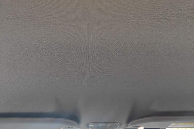 Used Peugeot 301 2014 1.6L Automatic Comfort Edition Headliner