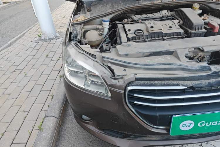Used Peugeot 301 2014 1.6L Automatic Prestige Edition Right Front Headlight