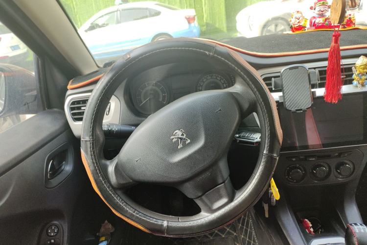 Used Peugeot 301 2014 1.6L Manual Comfort Edition Steering Wheel