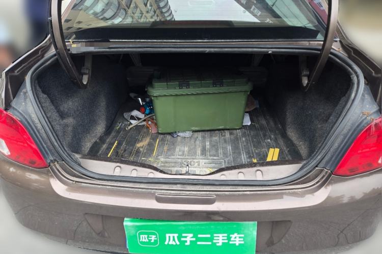Used Peugeot 301 2014 1.6L Manual Comfort Edition Trunk