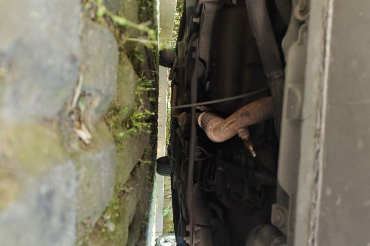 Used Peugeot 301 2014 1.6L Manual Luxury Edition Chassis Front