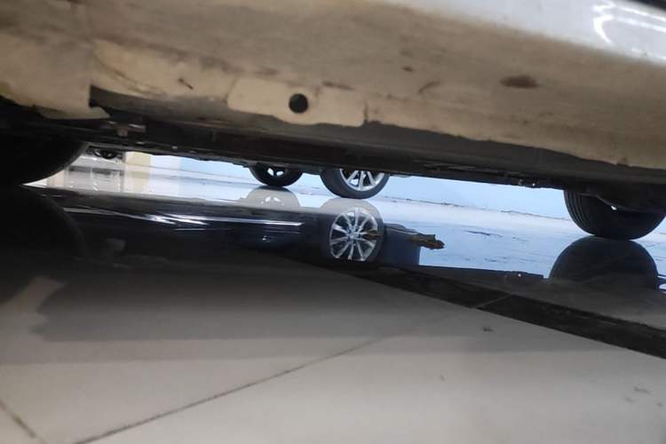Used Peugeot 301 2014 1.6L Manual Comfort Edition Chassis Front Left