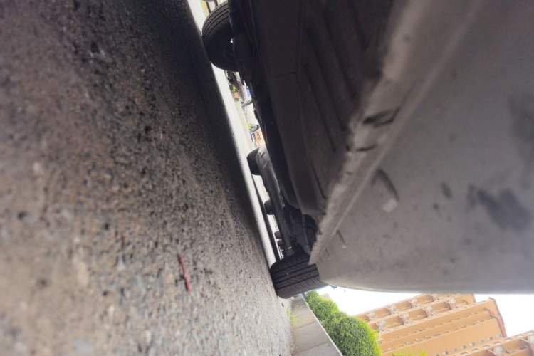 Used Peugeot 301 2014 1.6L Manual Comfort Edition Chassis Front Left