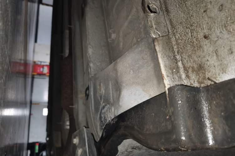 Used Peugeot 301 2014 1.6L Manual Comfort Edition Chassis Front Right