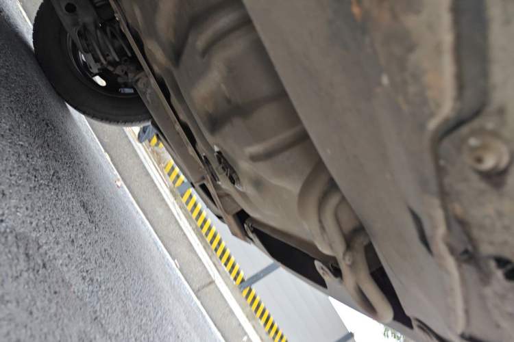 Used Peugeot 301 2014 1.6L Manual Comfort Edition Chassis Rear