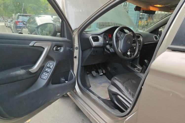 Used Peugeot 301 2014 1.6L Manual Luxury Edition Driver Seat
