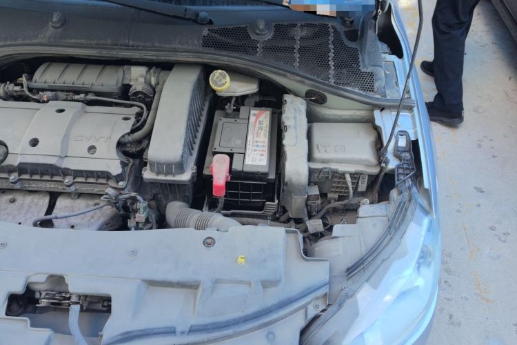 Used Peugeot 301 2014 1.6L Manual Comfort Edition Engine Bay Left