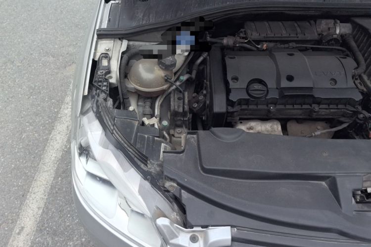Used Peugeot 301 2014 1.6L Manual Comfort Edition Engine Bay Right