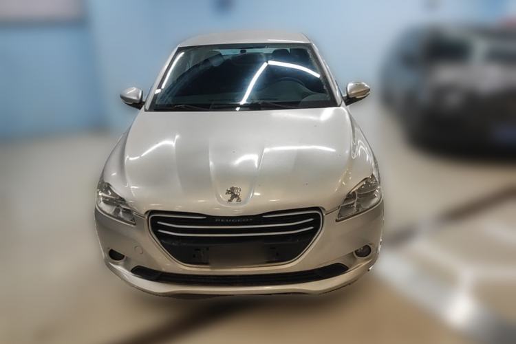 Used Peugeot 301 2014 1.6L Manual Comfort Edition Front