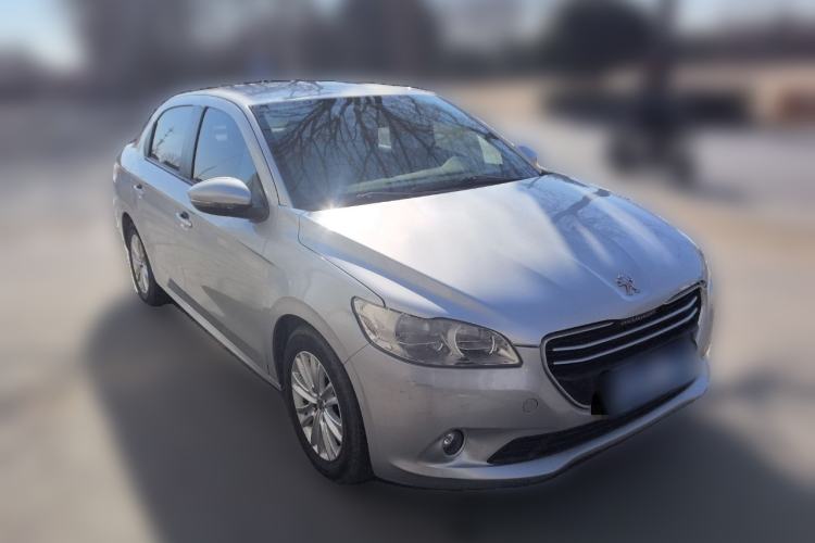 Used Peugeot 301 2014 1.6L Manual Comfort Edition Front Right 45 Deg