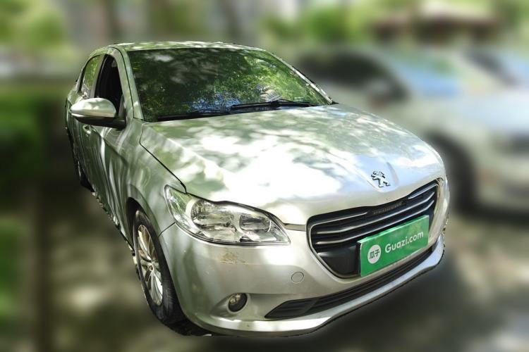 Used Peugeot 301 2014 1.6L Manual Luxury Edition Front Right 45 Deg