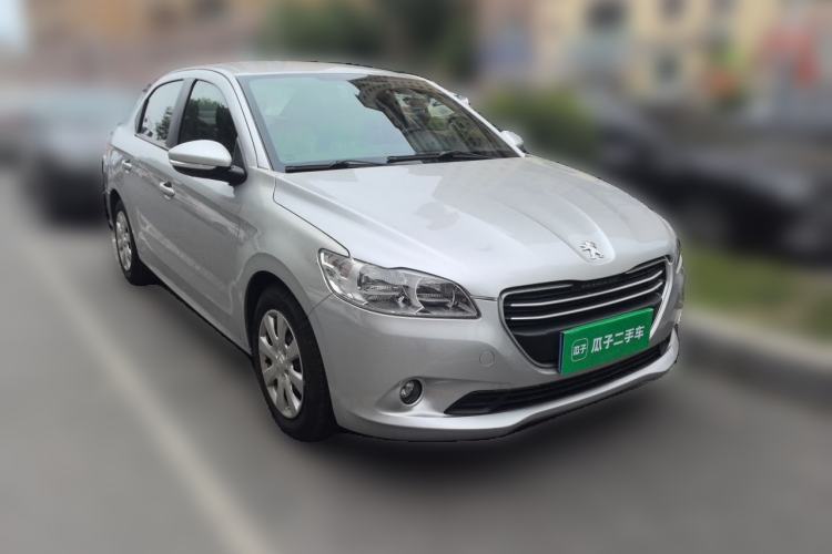 Used Peugeot 301 2014 1.6L Manual Comfort Edition Front Right 45 Deg