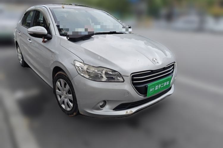 Used Peugeot 301 2014 1.6L Manual Comfort Edition Front Right 45 Deg