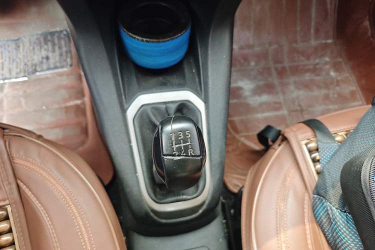 Used Peugeot 301 2014 1.6L Manual Comfort Edition Gear Lever