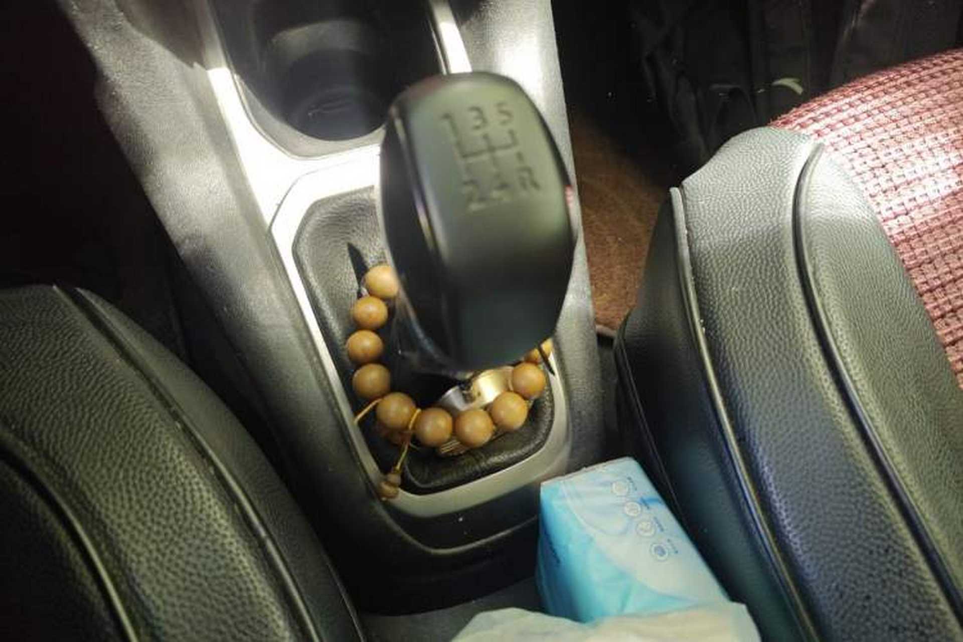Used Peugeot 301 2014 1.6L Manual Luxury Edition Gear Lever