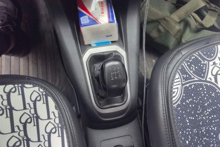 Used Peugeot 301 2014 1.6L Manual Comfort Edition Gear Lever