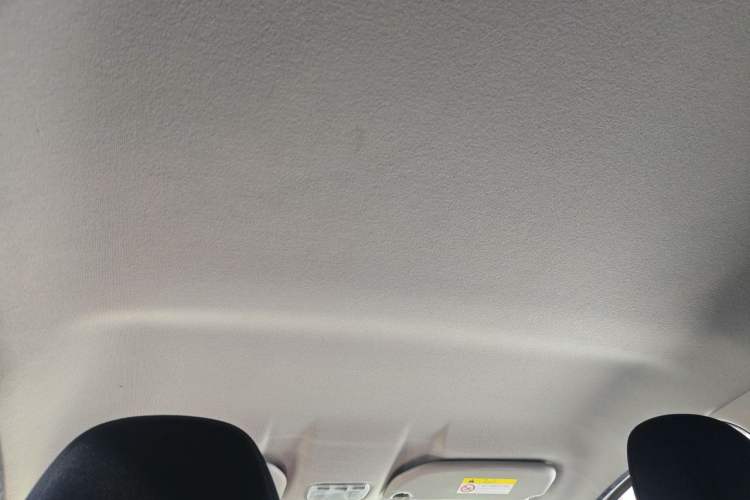 Used Peugeot 301 2014 1.6L Manual Comfort Edition Headliner