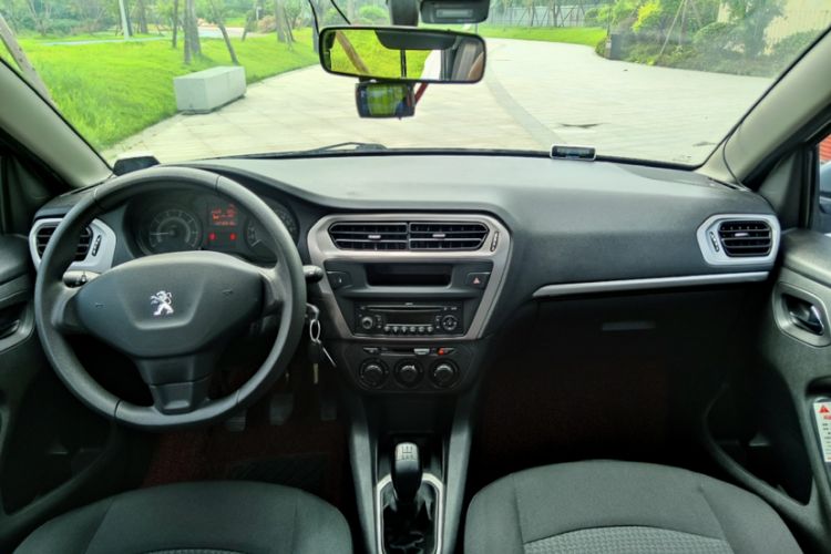 Used Peugeot 301 2014 1.6L Manual Comfort Edition Interior 3