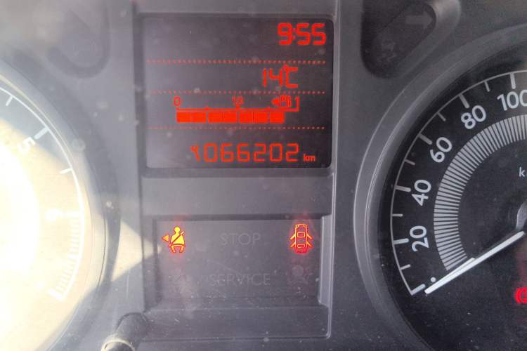 Used Peugeot 301 2014 1.6L Manual Comfort Edition Odometer Close Up