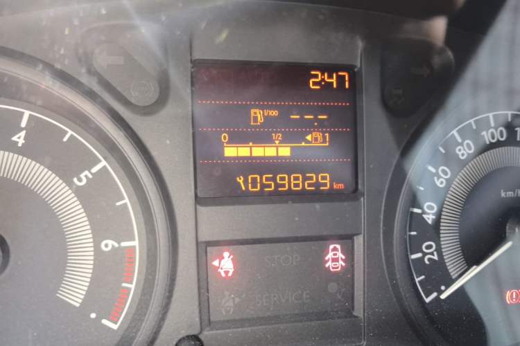 Used Peugeot 301 2014 1.6L Manual Comfort Edition Odometer Close Up