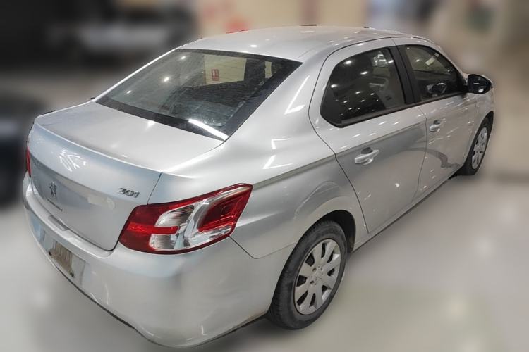 Used Peugeot 301 2014 1.6L Manual Comfort Edition Rear Right 45 Deg