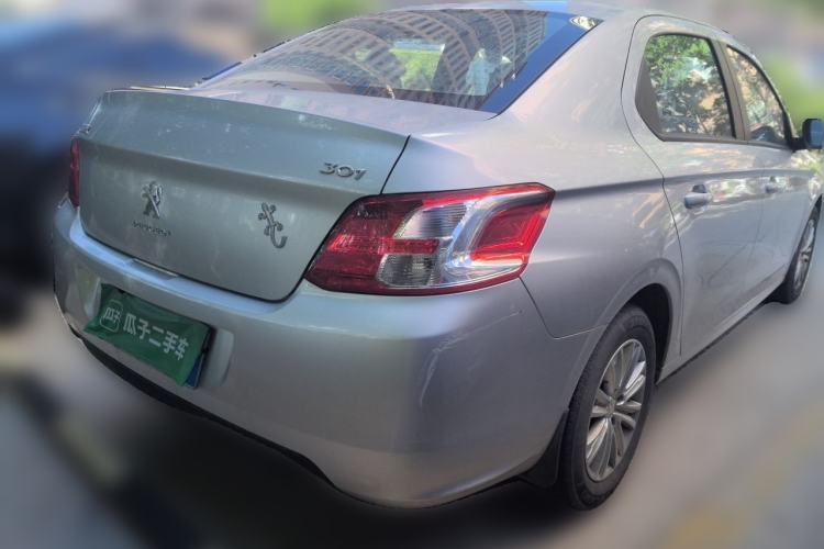 Used Peugeot 301 2014 1.6L Manual Comfort Edition Rear Right 45 Deg