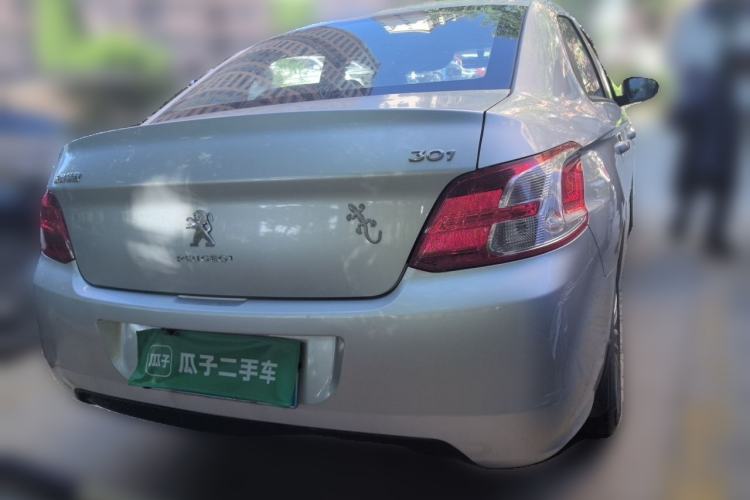 Used Peugeot 301 2014 1.6L Manual Comfort Edition Rear