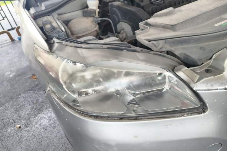 Used Peugeot 301 2014 1.6L Automatic Comfort Edition Right Front Headlight