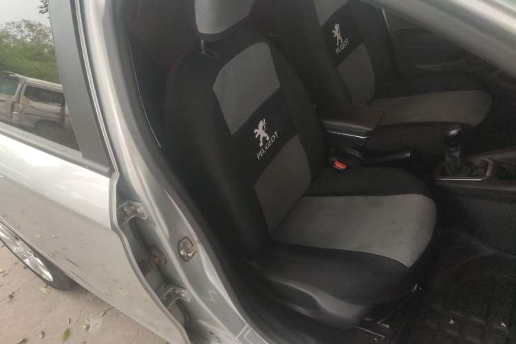 Used Peugeot 301 2014 1.6L Manual Comfort Edition Right Front Seat