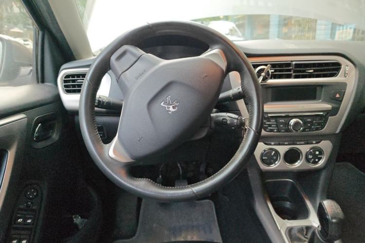 Used Peugeot 301 2014 1.6L Manual Luxury Edition Steering Wheel