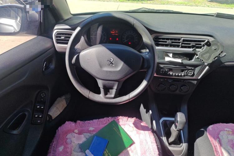 Used Peugeot 301 2014 1.6L Manual Comfort Edition Steering Wheel