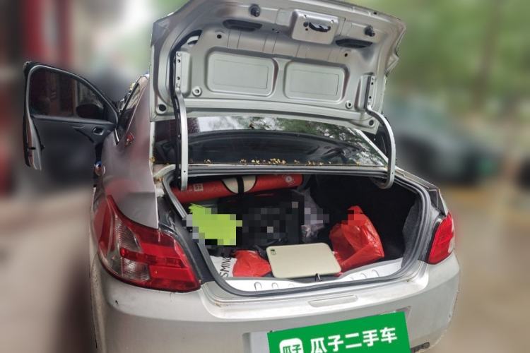 Used Peugeot 301 2014 1.6L Automatic Comfort Edition Trunk