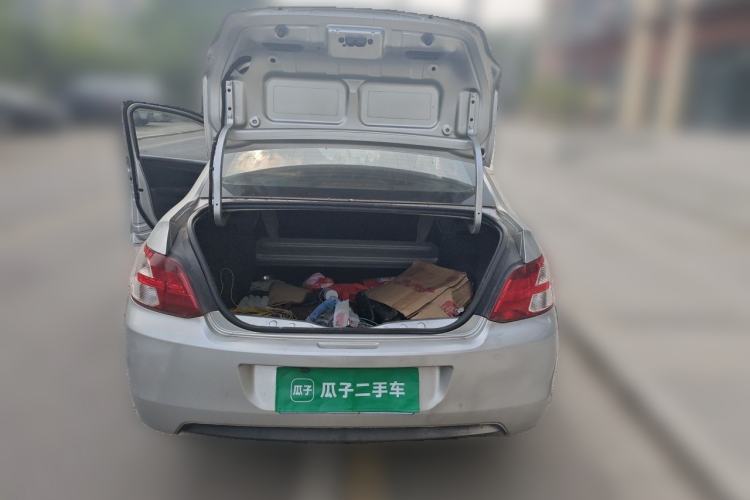 Used Peugeot 301 2014 1.6L Manual Comfort Edition Trunk