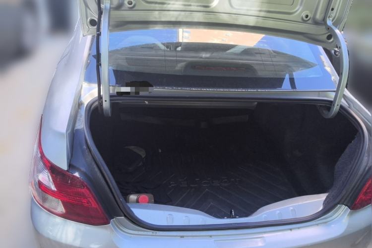 Used Peugeot 301 2014 1.6L Manual Comfort Edition Trunk