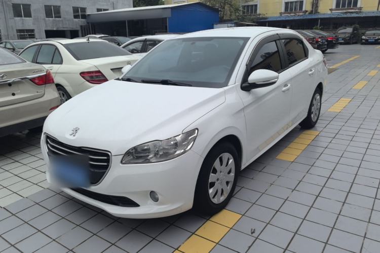 Używany Peugeot 301 2014 1.6L Manual Comfort Edition Guazi used car, China used car export, Used car for sale, Used  cars, Cheapest cars for sale