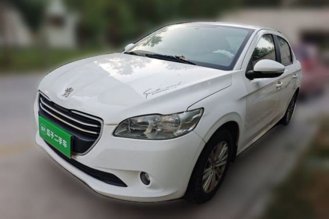 Peugeot 301 2014 1.6L Manual Comfort Edition с пробегом