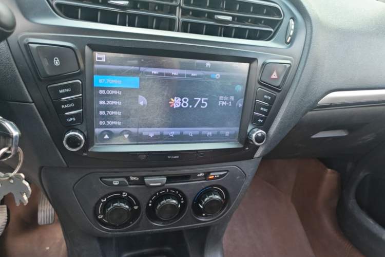Used Peugeot 301 2014 1.6L Manual Comfort Edition Audio And AC Panel