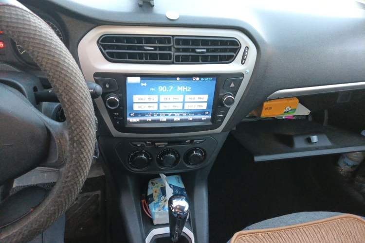 Used Peugeot 301 2014 1.6L Automatic Comfort Edition Audio And AC Panel