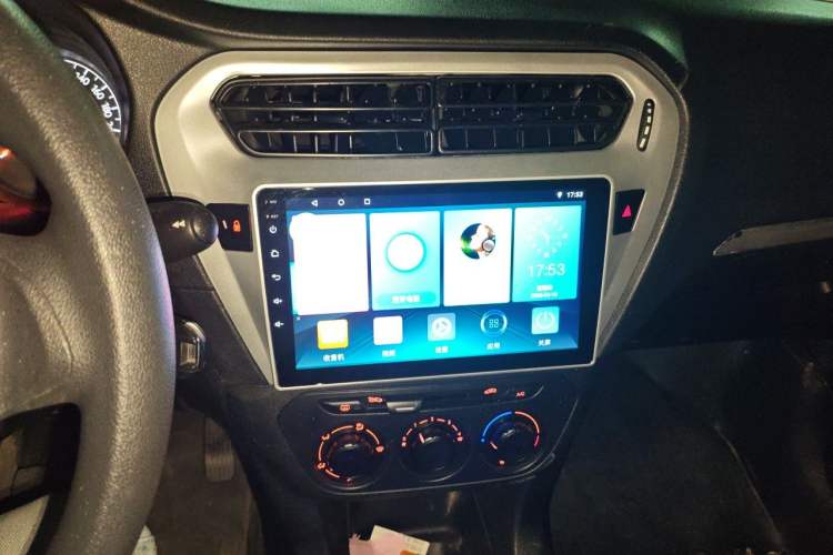Used Peugeot 301 2014 1.6L Manual Comfort Edition Audio And AC Panel