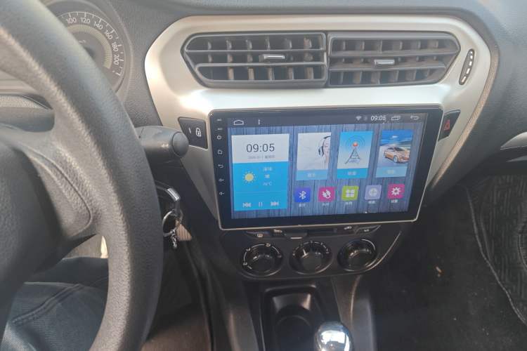 Used Peugeot 301 2014 1.6L Automatic Comfort Edition Audio And AC Panel