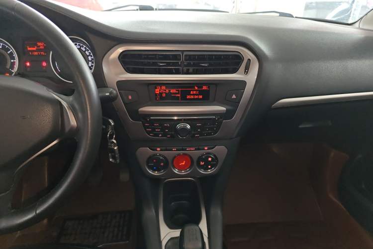 Used Peugeot 301 2014 1.6L Manual Luxury Edition Audio And AC Panel