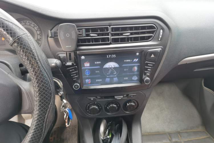 Used Peugeot 301 2014 1.6L Manual Comfort Edition Audio And AC Panel
