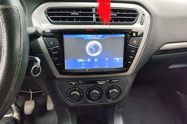 Used Peugeot 301 2014 1.6L Manual Comfort Edition Audio And AC Panel