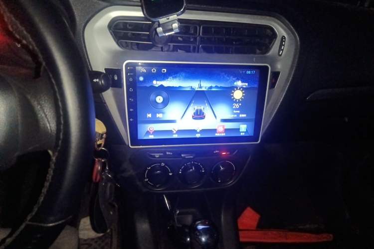 Used Peugeot 301 2014 1.6L Automatic Comfort Edition Audio And AC Panel