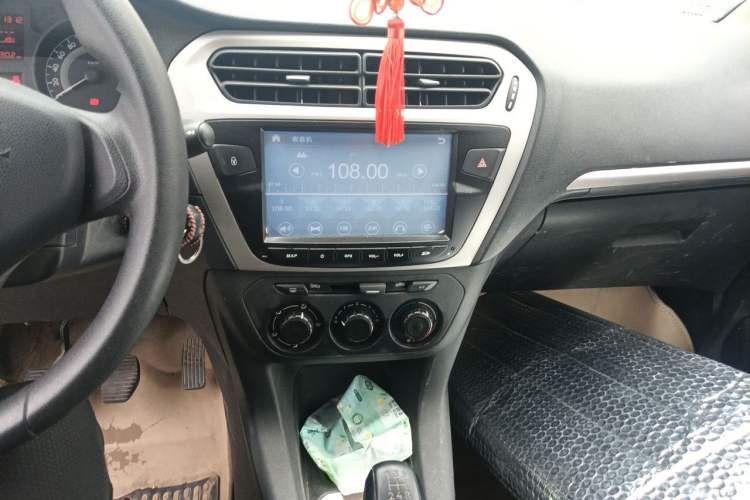 Used Peugeot 301 2014 1.6L Manual Comfort Edition Audio And AC Panel