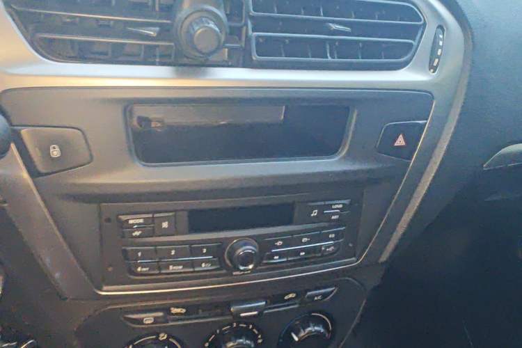 Used Peugeot 301 2014 1.6L Manual Comfort Edition Audio And AC Panel