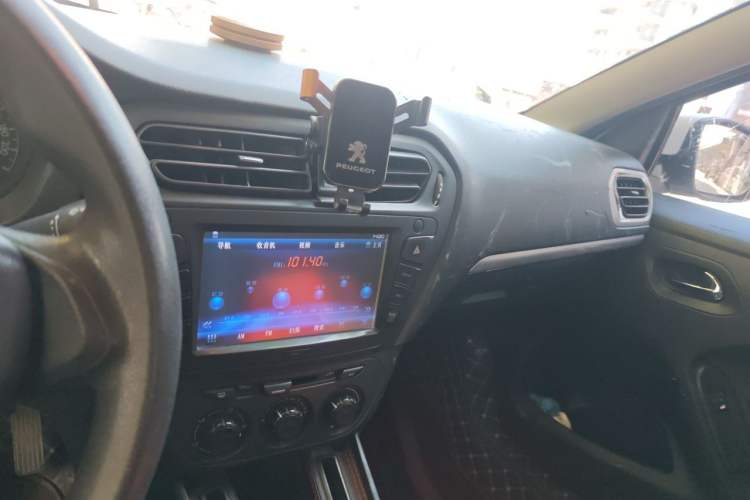 Used Peugeot 301 2014 1.6L Manual Comfort Edition Audio And AC Panel